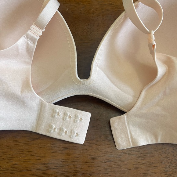 Victoria’s Secret push up bra - Picture 4 of 4